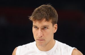 BOGDAN PODESIO NIŠAN: Kao od šale, pet trojki za 16 minuta BOGDAN PODESIO NIŠAN: Kao od šale, pet trojki za 16 minuta