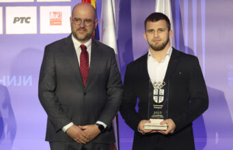 BRAVO: Komarov osvojio zlato na Mediteranskim igrama BRAVO: Komarov osvojio zlato na Mediteranskim igrama
