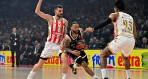 DA LI JE OVO VELIKO IZNENAĐENJE? Pojavile se kvote za meč Partizana i Zvezde – i to NEOČEKIVANE DA LI JE OVO VELIKO IZNENAĐENJE? Pojavile se kvote za meč Partizana i Zvezde - i to NEOČEKIVANE