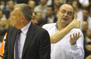 Dan kada su iz poraza rođeni „časovi ljubavi“: Duškov izraz i danas živi, a svedok je bio Željko Obradović Dan kada su iz poraza rođeni "časovi ljubavi": Duškov izraz i danas živi, a svedok je bio Željko Obradović