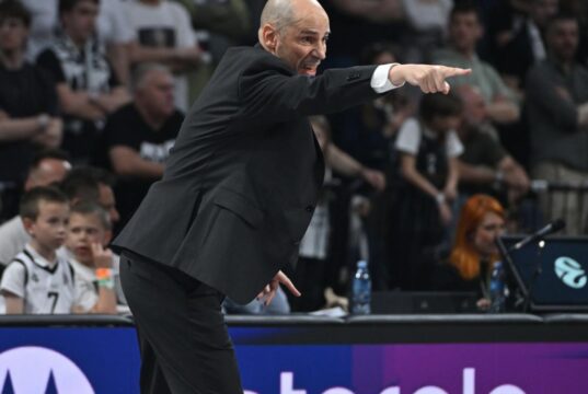 KAKVA VEST PRED DERBI: Dres Partizana oblači bivši as Njujork Niksa! KAKVA VEST PRED DERBI: Dres Partizana oblači bivši as Njujork Niksa!