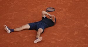 KONAČNO KRUNA: Zverev u maratonskom meču protiv Kobolija stigao do prve grend slem titule u karijeri KONAČNO KRUNA: Zverev u maratonskom meču protiv Kobolija stigao do prve grend slem titule u karijeri
