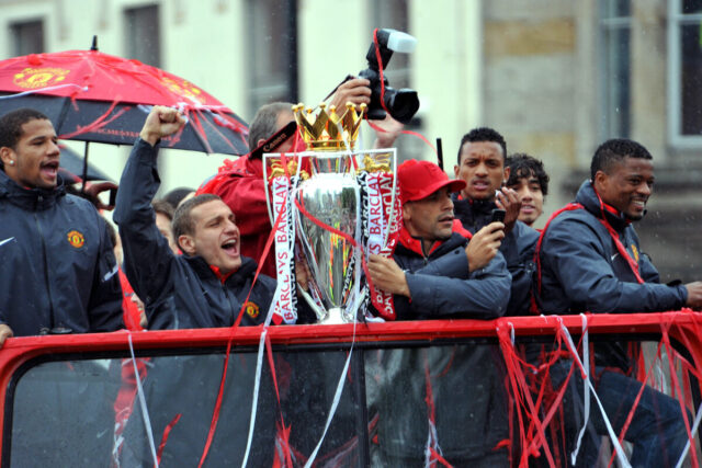 Legende Mančester junajteda i Vidićevi bivši saigrači posetili Crvenu zvezdu (Foto)