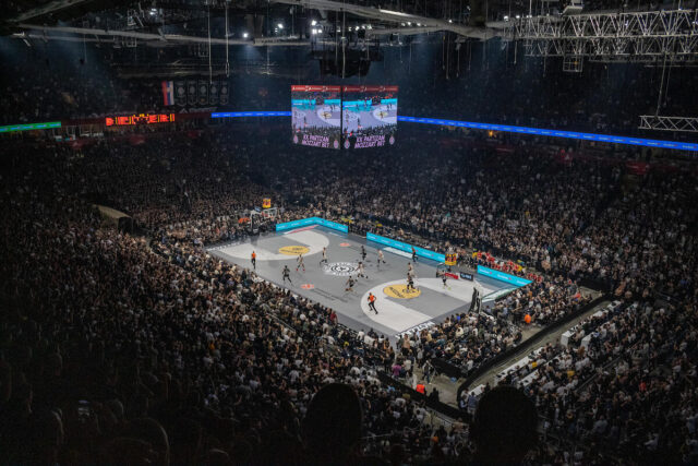 Miljenik Grobara, potpisuje brutalna četvorka!