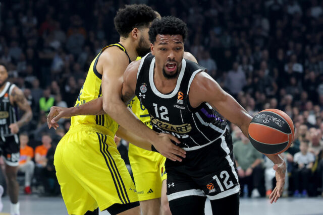 Stiže zver u reketu: Brutalno pojačanje!