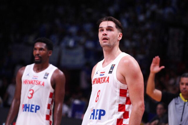 Hrvatska-je-tuga-pregolema-ide-Eurobasket-a-njih-tamo.jpg Hrvatska je tuga pregolema, ide Eurobasket - a njih tamo nema...Bosanci slave!
