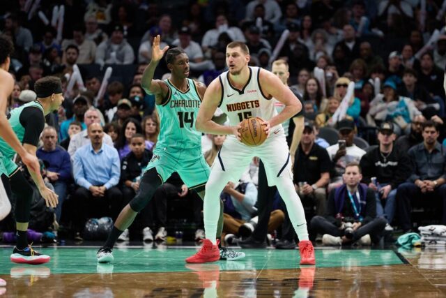 Nikola Jokić upisao 152. tripl-dabl i u poslednjih 60 sekundi spasao Denver u Šarlotu (Video/Foto)