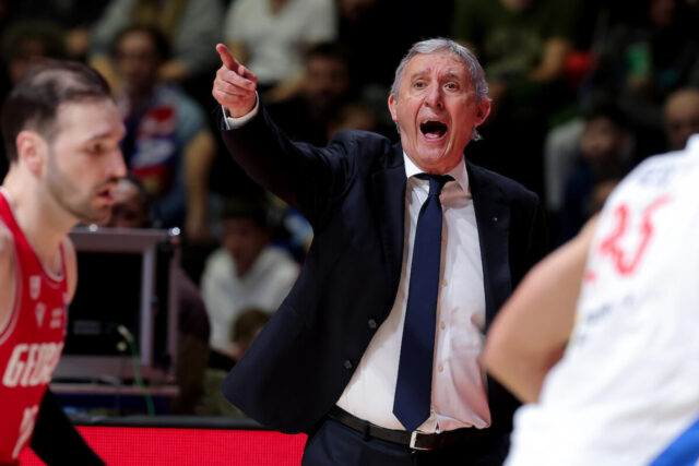 Srbija-sa-kompletnim-rosterom-na-Eurobasketu-Kari-Pesic-poslao-poruku.jpg Srbija sa kompletnim rosterom na Eurobasketu? Kari Pešić poslao poruku celoj naciji!