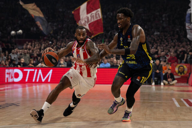 Crvena zvezda navija za Fenerbahče protiv Pariza u odloženoj utakmici - evo i zašto (Foto)