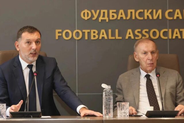FSS-ekspresno-odgovorio-Zvezdi-Bura-se-ne-stisava.jpg FSS ekspresno odgovorio Zvezdi: Bura se ne stišava!
