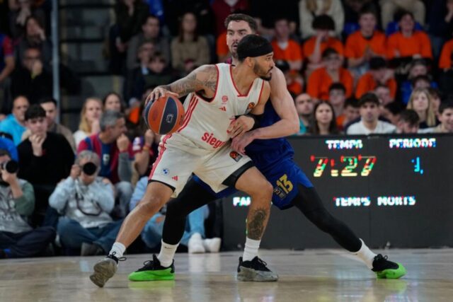 Lučić sa penala utišao Barselonu i pogurao Zvezdu ka plej-ofu (Video/Foto)