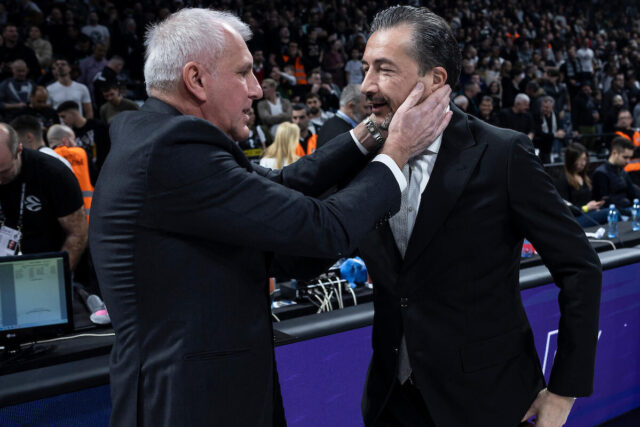 Partizan-za-osvetu-Efesu-ali-i-Bankiju-Evo-gde-uzivo.jpg Partizan za osvetu Efesu, ali i Bankiju! Evo gde uživo možete gledati meč iz Beogradske arene (Video(Foto)