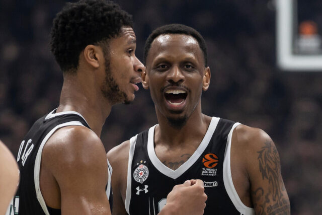 Zeli-da-srusi-Partizan-u-krcatoj-Areni-Kako-ce-ga.jpg Želi da sruši Partizan u krcatoj Areni! Kako će ga dočekati Grobari?
