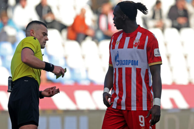 Dobro-dosli-u-zonu-bola-Serif-Endiaje-besan-zbog-ponisteng.jpg "Dobro došli u zonu bola..." Šerif Endiaje besan zbog poništeng gola u večiom derbiju