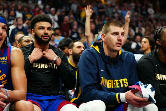 Mari-i-Jokic-ispisali-istoriju-NBA-lige-i-prestigli-Dzordana.jpg Mari i Jokić ispisali istoriju NBA lige i prestigli Džordana i Pipena (Foto)
