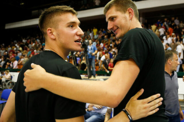 Nikola Jokić protiv Bogdana Bogdanovića na Veliku subotu (Foto)