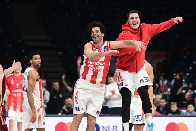 Nemanja-Nedovic-ogolio-problem-Crvene-zvezde.jpg Nemanja Nedović ogolio problem Crvene zvezde!