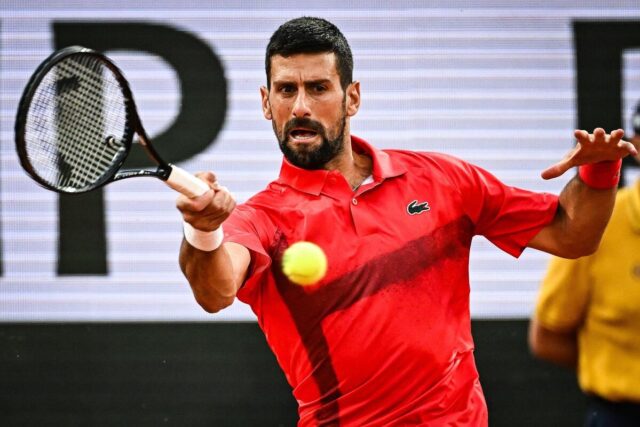 DJokovic-morao-ranije-da-zavrsi-trening-ovo-je-razlog.jpg Đoković morao ranije da završi trening, ovo je razlog!
