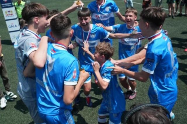 Spektakl-za-kraj-Arenine-Lige-sampiona.jpg Spektakl za kraj Arenine Lige šampiona