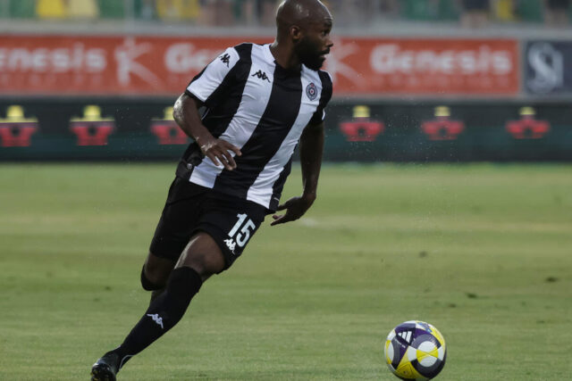 Aldo-Kalulu-napusta-Partizan-u-transferu-vrednom-1500000-evra.jpg Aldo Kalulu napušta Partizan u transferu vrednom 1.500.000 evra?