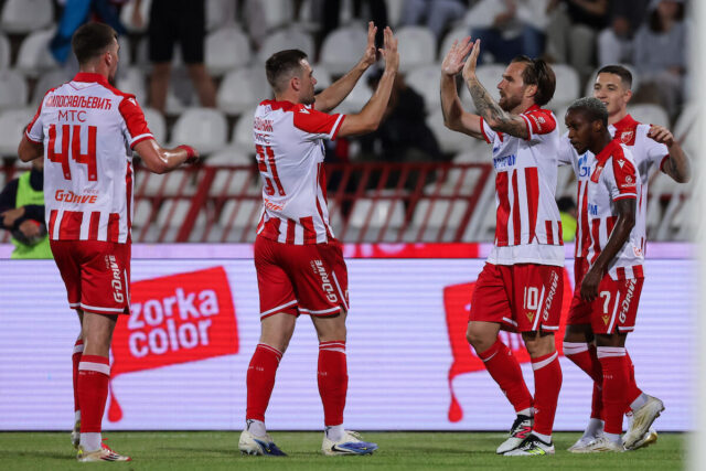 Crvena-zvezda-prodaje-jos-jednog-igraca-u-Svedsku-Foto.jpg Crvena zvezda prodaje još jednog igrača u Švedsku! (Foto)