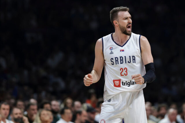 Marko Gudurić potpisao višegodišnji ugovor! (Foto)