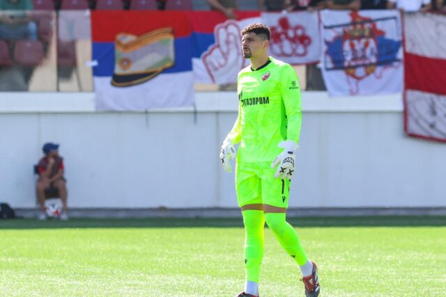 Mateus-stav-i-samopouzdanje-koje-je-falilo-Crvenoj-zvezdi.jpg Mateus - stav i samopouzdanje koje je falilo Crvenoj zvezdi tokom većine prethodne sezone (Foto)