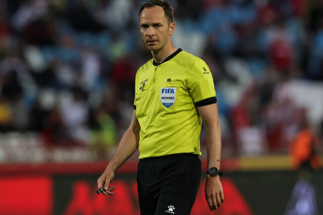 Jovanovic-i-Minakovic-sude-u-plej-of-fazi-evropskih-kvalifikacija.jpg Jovanović i Minaković sude u plej-of fazi evropskih kvalifikacija!