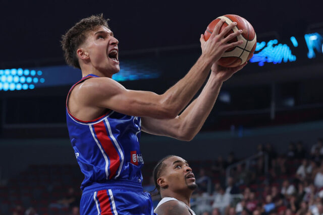 Bogdan Bogdanović se i dalje nije oporavio od povrede (Video)