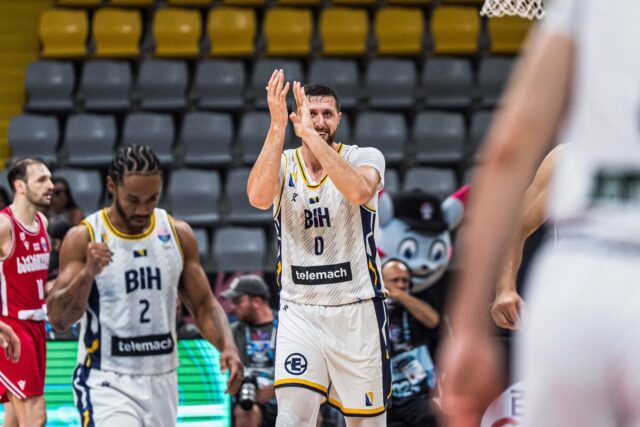 Džikić nije uspeo: Bosna preko Gruzije do osmine finala Evrobasketa!