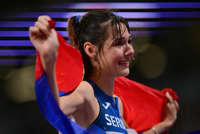 Suze-Angeline-Topic-i-bronza-na-Svetskom-prvenstvu-Foto.jpg Suze Angeline Topić i bronza na Svetskom prvenstvu! (Foto)