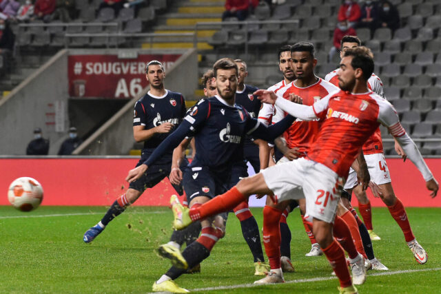 Crvena-zvezda-i-povratak-u-Kamenolom-prosli-put-je.jpg Crvena zvezda i povratak u Kamenolom - prošli put je ispisana istorija (Foto)