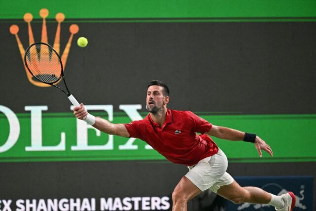 DJokovic-posle-porodjajnih-muka-eliminisao-Munara.jpg Đoković posle "porođajnih muka" eliminisao Munara