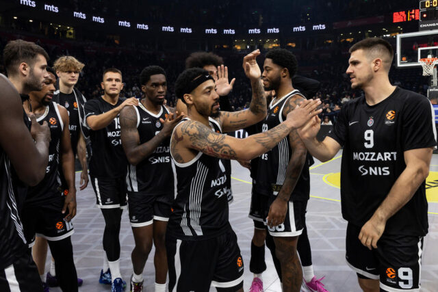 Evo-gde-mozete-da-gledate-uzivo-TV-prenos-meca-Hapoel.jpg Evo gde možete da gledate uživo TV prenos meča Hapoel Tel Aviv - Partizan u 7. kolu Evrolige