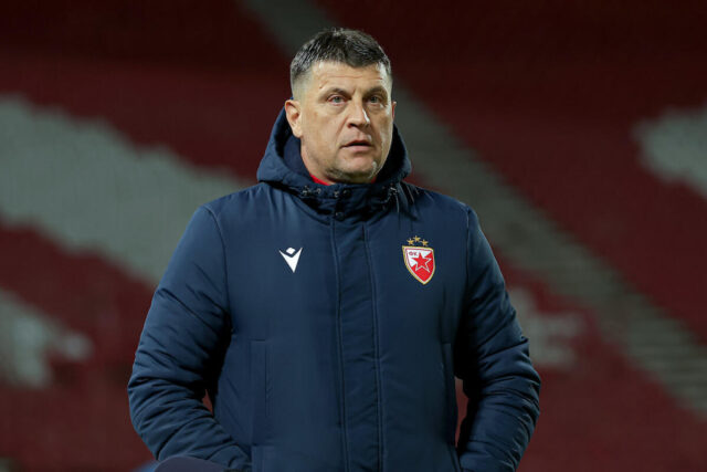 Vladan-Milojevic-selektor-Srbije-Trener-Crvene-zvezde-govorio-o-preuzimanju.jpg Vladan Milojević selektor Srbije? Trener Crvene zvezde govorio o preuzimanju reprezentacije (Foto)