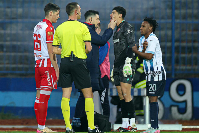 Bura-u-Subotici-Da-li-je-Spartaku-opravdano-ponisten-gol.jpg Bura u Subotici: Da li je Spartaku opravdano poništen gol protiv Zvezde?