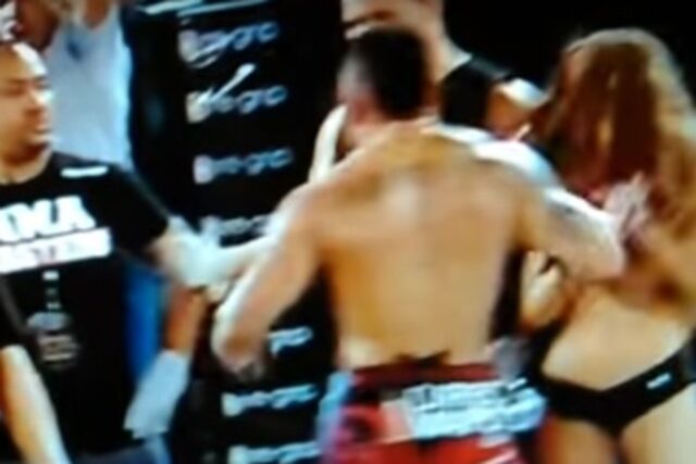HOROR-MMA-borac-pao-tokom-meca-i-umro.jpg HOROR! MMA borac pao tokom meča i umro