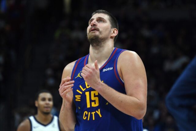 Nikola-Jokic-brojao-do-44-i-dabl-dabla-ali-se-Rasel.jpg Nikola Jokić brojao do 44 i dabl-dabla, ali se Rasel Vestbruk osvetio u Denveru (Video)