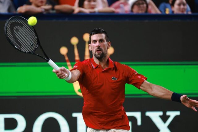 Novaku-lezu-pare-od-ATP-a.jpg Novaku ležu pare od ATP-a!