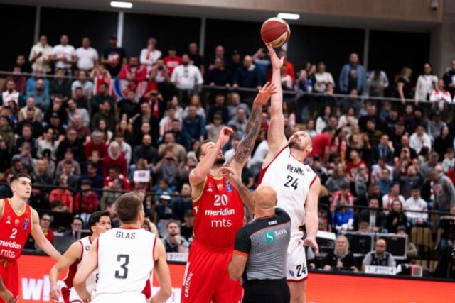 Sta-bi-Zvezda-bez-Kodija-Miler-Mekintajer-u-cetvrtoj-deonici-sam.jpg Šta bi Zvezda bez Kodija? Miler-Mekintajer u četvrtoj deonici sam pobedio žilavi Beč!