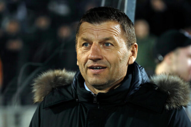 Đukić preuzima crveno-bele?