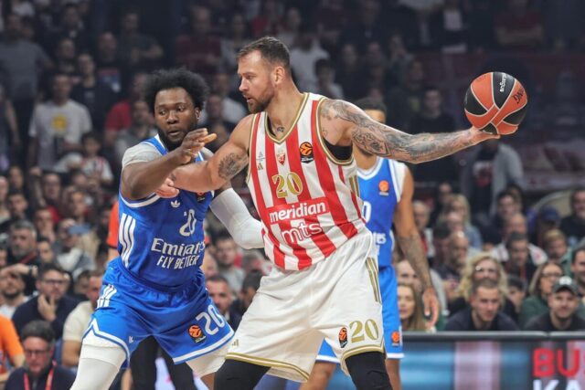 Donatas-Motiejunas-ostaje-u-Crvenoj-zvezdi.jpg Donatas Motiejunas ostaje u Crvenoj zvezdi!