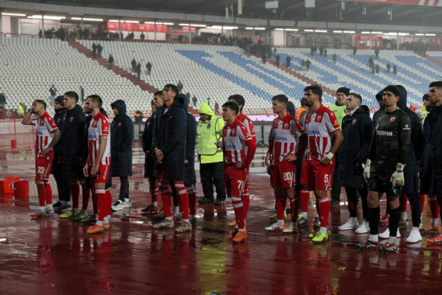 Lider-jedne-od-liga-petica-hoce-fudbalera-Crvene-zvezde.jpg Lider jedne od "liga petica" hoće fudbalera Crvene zvezde