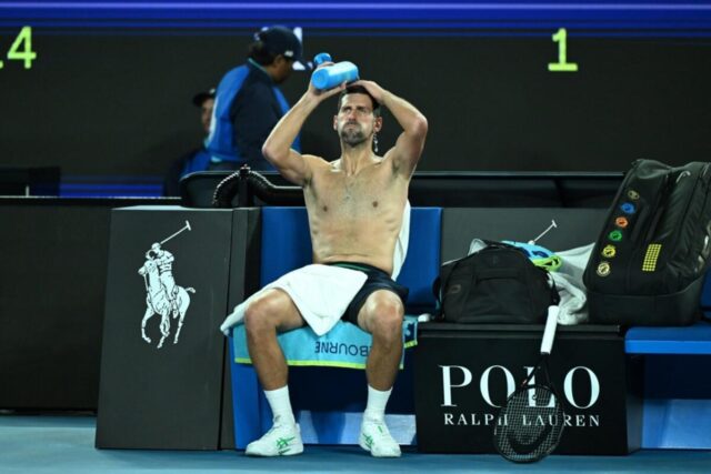 Novak-DJokovic-na-Bogojavljenje-poslao-poruke-vaterpolistima-i-rukometasima.jpg Novak Đoković na Bogojavljenje poslao poruke vaterpolistima i rukometašima!