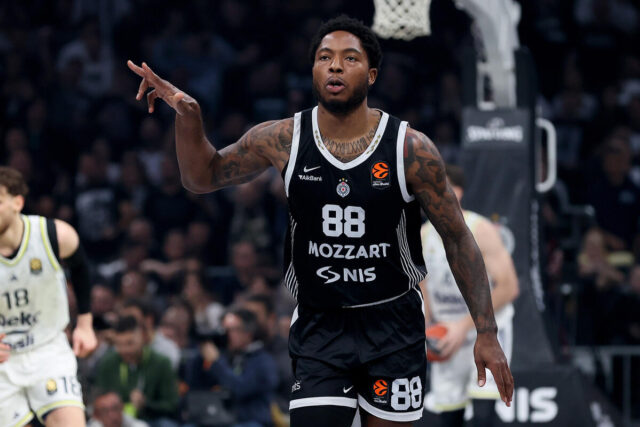 Partizan-u-odmaklim-pregovorima-sa-zamenom-za-Tajrikom-Dzonsa-koja.jpg Partizan u odmaklim pregovorima sa zamenom za Tajrikom Džonsa koja je postala slobodan igrač!