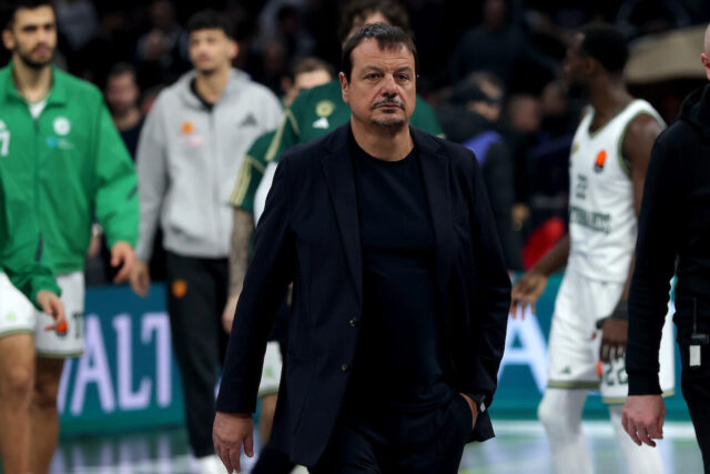 Ergin-Ataman-u-dve-recenice-o-debaklu-protiv-Partizana-Foto.jpg Ergin Ataman u dve rečenice o debaklu protiv Partizana (Foto)