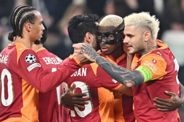 Juventus-umalo-napravio-svetsko-cudo-Galatasaraj-tek-posle-produzetaka-do.jpg Juventus umalo napravio svetsko čudo: Galatasaraj tek posle produžetaka do osmine finala Lige šampiona!