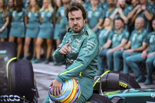 Aston Martin se raspada kao Formula 1 od Lego kocaka: Alonso neće da vozi u SP baterija, kao u električnoj stolici!