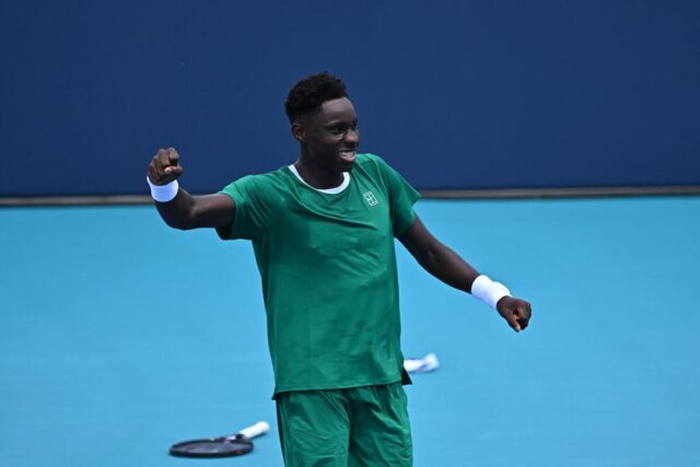 Novak-odusevio-momka-koji-je-ispisao-istoriju-tenisa.jpg Novak oduševio momka koji je ispisao istoriju tenisa!
